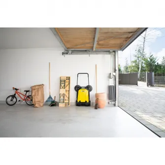 Masina de maturat manuala Karcher S4 Twin, 20 l recipient, 680 mm latime lucru, 2400 mВІ/h, maner ergonomic