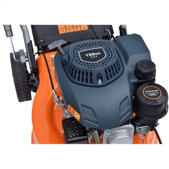 Masina de tuns gazon/iarba autopropulsata pe benzina Wolfson WFS4100, putere 3.5 CP, 132 CC, latime taiere 41 cm, inaltime taiere 25 - 75 mm, 7 trepte de taiere, cos colector 45 l