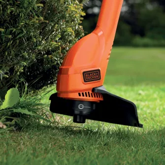 Masina de tuns gazon/iarba electrica Black & Decker BEMW451-QS, putere 1200 W, latime taiere 32 cm, 3 trepte de taiere, inaltime taiere 20 - 60 mm , cos colector 35 l