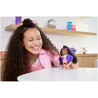 Papusa Barbie Extra Minis, bruneta