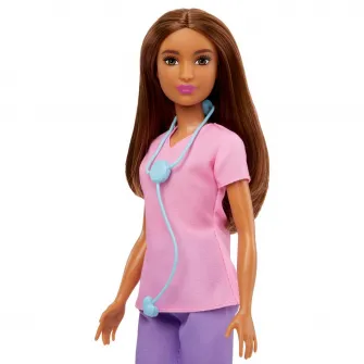 Papusa Barbie You can be - Asistenta medicala, satena
