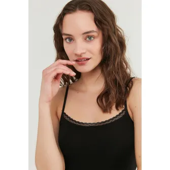 Penti, Top din amestec de modal cu garnitura de dantela, Negru, M-L