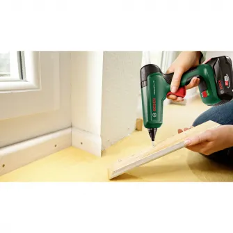 Pistol de lipit pe acumulator Bosch AdvancedGlue 0603264800, 18 V, 20 g/min capacitate lipire, 11 mm diametru bagheta, 200 °C temperatura, fara acumulator/incarcator