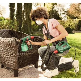 Pistol de vopsit Bosch PFS 1000, 410 W, 800 ml capacitate rezervor, 100 ml/min capacitate pompare, 1.3 m lungime furtun + duza pentru vopsele