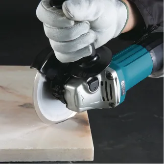 Угловая шлифовальная машина (флекс) Makita GA5030R, 720 Вт, 11000 об/мин, диаметр диска 125 мм