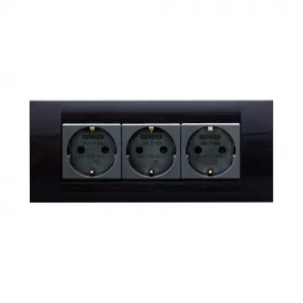 Priza tripla Gewiss 6M, pentru doza 6M, Negru