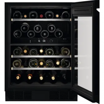 Racitor de vinuri Electrolux EWUD140B8B, 40 sticle, Rafturi lemn, Control electronic (Zona dubla de control), Clasa G, H 82 cm, Negru