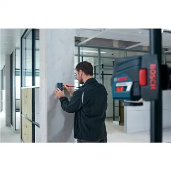 Receptor pentru nivela laser Bosch Professional LR 6, 5-50 m raza actiune, ± 1/3 mm precizie, 2 baterii 1.5 V LR03 (AAA)