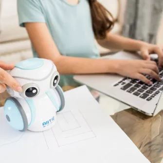 Robotel Educational Insights, Artie 3000