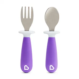 Set 2 tacamuri pentru copii, Munchkin Raise™, furculita si lingurita, design ergonomic, 12 luni+, mov