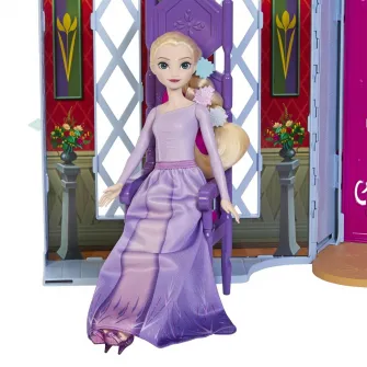 Set de joaca Disney Frozen - Castel cu accesorii si papusa Elsa