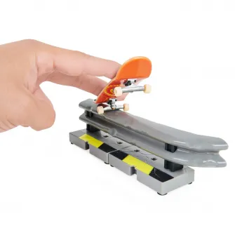 Set Tech Deck Vs. Series - Obstacol si fingerboard Lucas
