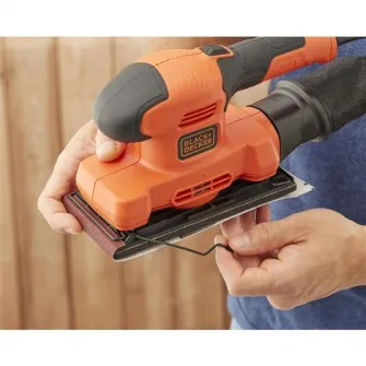 Slefuitor cu talpa Black  Decker BEW220-QS, 150 W, 230 V, 28.000 oscilatii/min, Ø 20 mm circuit oscilant, sac colector pentru aspirare praf, 90 x 187 mm placa slefuire, 2 m lungime cablu