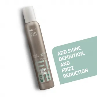 Spuma pentru bucle cu volum Wella Professionals Eimi Boost Bounce, 300 ml