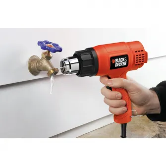 Suflanta cu aer cald Black & Decker KX1650-QS, 230 V, 460/600°C temperatura lucru, 2 trepte incalzire, sistem automat de oprire, 2 m lungime cablu