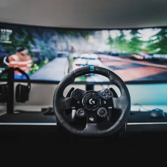 Volan Logitech G923 TRUEFORCE Sim pentru Xbox One, Xbox Series X/S si PC