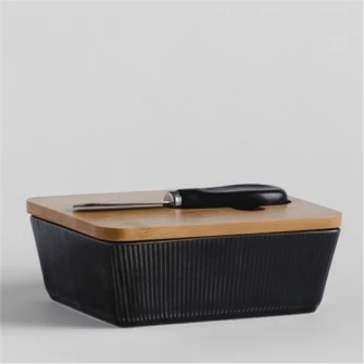 Untiera LINERS