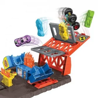 Hot Wheels Monster Trucks Set Blast Station