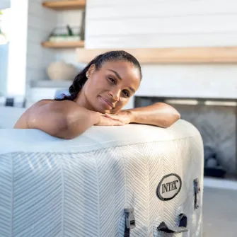 INTEX Jacuzzi SPA gonflabil ''Chevron Deluxe Square Bubble'' 173×71,795L, 4 persoane