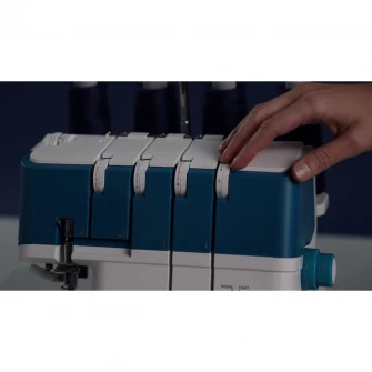 Masina de surfilat Pfaff Admire Air 5000