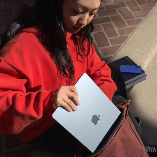 Apple MacBook Air 13, M4, 16GB, 256GB, Midnight