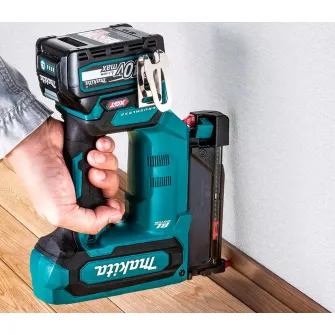 Stapler Makita PT001GZ