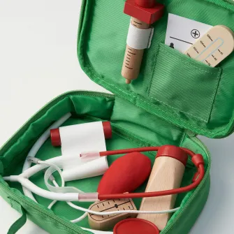 IKEA BARKBORRE Trusa medicala jucarie, 7 piese