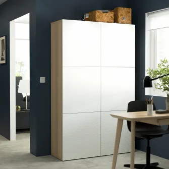 IKEA BESTÅ Ansamblu depozitare cu usi, aspect stejar antichizat/Laxviken alb, 120x42x193 cm