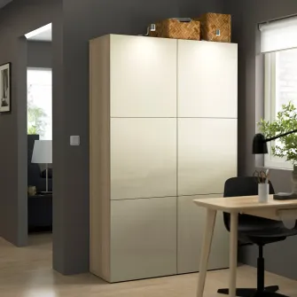 IKEA BESTÅ Ansamblu depozitare cu usi, aspect stejar antichizat/Selsviken bej lucios, 120x42x193 cm
