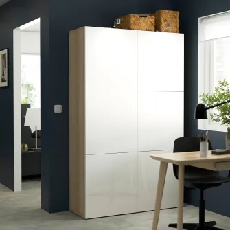 IKEA BESTÅ Ansamblu depozitare cu usi, aspect stejar antichizat/Selsviken lucios/alb, 120x42x193 cm