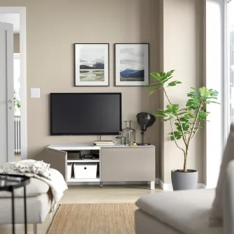 IKEA BESTÅ Comoda TV+usi, alb/Hammarsmed/Stubbarp bej, 120x42x48 cm