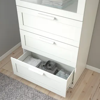 IKEA BRIMNES Comoda 4 sertare, alb/sticla mata, 78x124 cm