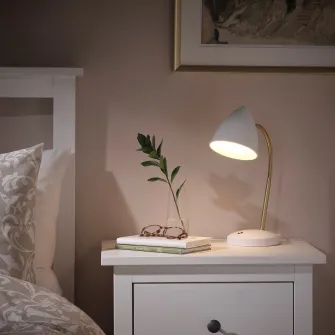 IKEA ISNÅLEN Veioza birou LED, alb/alama