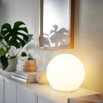 IKEA KAJPLATS Bec LED E27 1521 lumeni, smart spectru alb/glob/alb opac