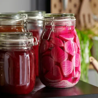 IKEA KORKEN Borcan cu capac, sticla transparenta, 1.8 l
