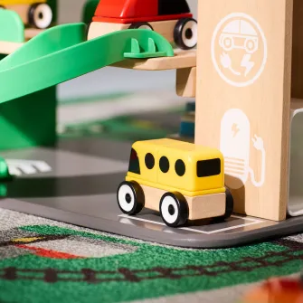 IKEA LILLABO Garaj cu masina si elicopter, multicolor