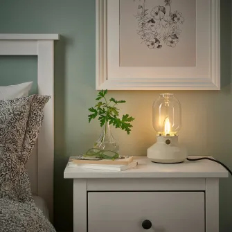IKEA LUNNOM Bec LED E14 210 lumeni, intensitate reglabila/candelabru sticla transparenta maro
