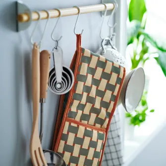 IKEA RINNIG Manusa bucatarie, cu model bej deschis/gri-verde maro-rosu