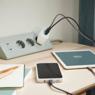 IKEA SJÖSS Incarcator USB 2 porturi 45W, incarcare rapida
