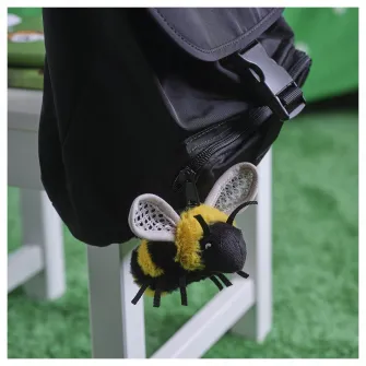 IKEA SKOGSDUVA Jucarie de plus, bondar mic/negru galben, 8 cm