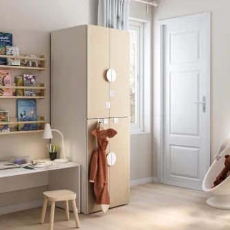 IKEA SMÅSTAD / PLATSA Dulap, alb mesteacan/+2 bare umerase, 60x57x181 cm