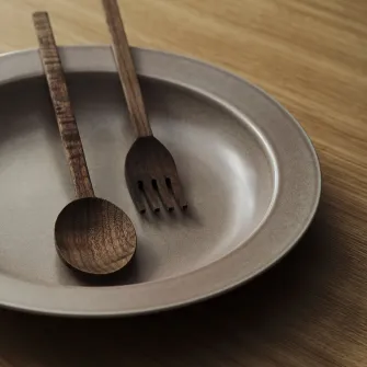 IKEA STOCKHOLM 2025 Set 2 linguri servit, nuc, 31 cm