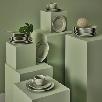 IKEA STRIMMIG Farfurie, ceramica vitrificata gri-verde deschis, 27 cm