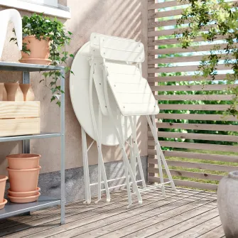 IKEA SUNDSÖ Masa + 2 scaune pliante, exterior alb murdar/alb murdar Kuddarna gri deschis-bej, 65 cm