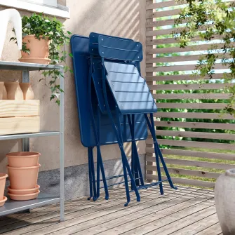 IKEA SUNDSÖ Masa + 2 scaune pliante, exterior albastru inchis/albastru inchis Kuddarna gri deschis-bej, 65x65 cm