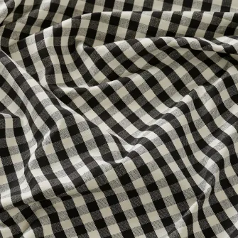 IKEA TAGGLUSERN Metraj pre-taiat, negru/alb, 150x300 cm