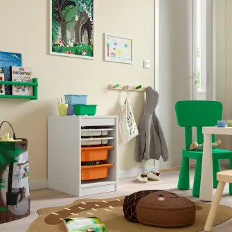 IKEA TROFAST Ansamblu depozitare+cutii/tavi, alb alb/portocaliu deschis, 34x44x56 cm