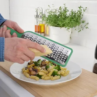 IKEA UPPFYLLD Razatoare cu maner, verde deschis, 30 cm