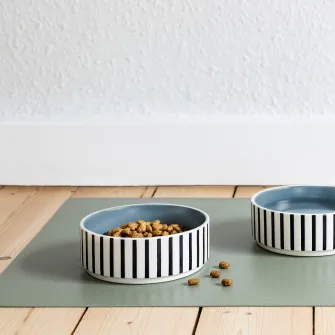 IKEA UTSÅDD Bol pentru animale de companie, dungat negru-albastru/gri-albastru, 11 cm