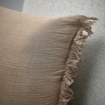 IKEA VALLKRASSING Fata perna, gri-maro deschis, 50x50 cm